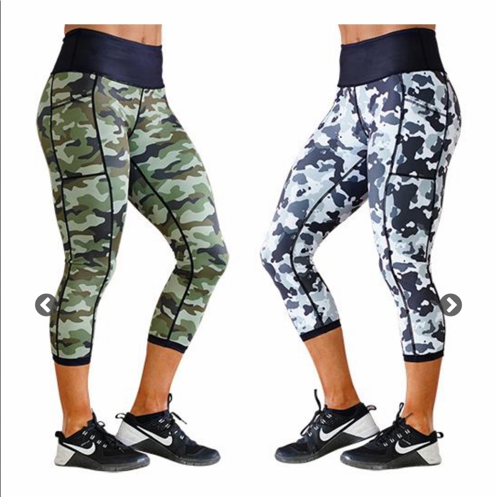 CVG Reversible Camo Capri Leggings